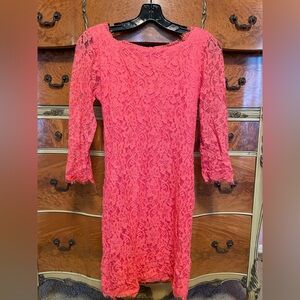 Elegant Pink Lace Dress